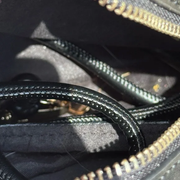 NWOT Betsey Johnson 🌈 Rainbow Crossbody Bag with Chain - Picture 10 of 11